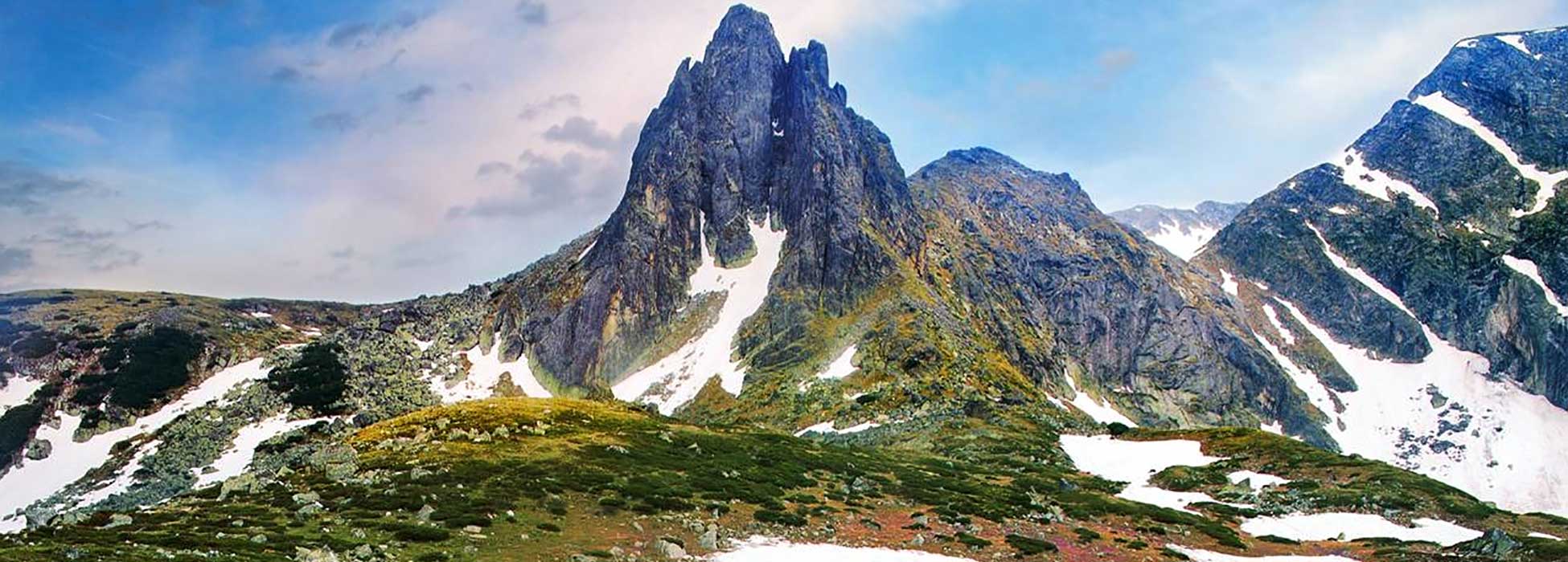 Vista panorámica de las montañas de los Siete Lagos de Rila Bulgaria.