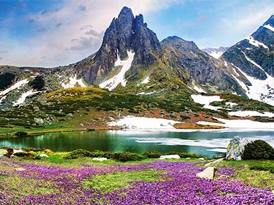 Siete Lagos de Rila, un conjunto de lagos glaciares en las montañas de Rila.